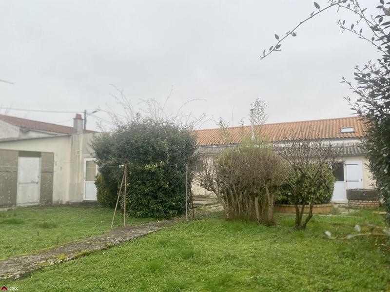 Maison - 93 m² - 4 pièces