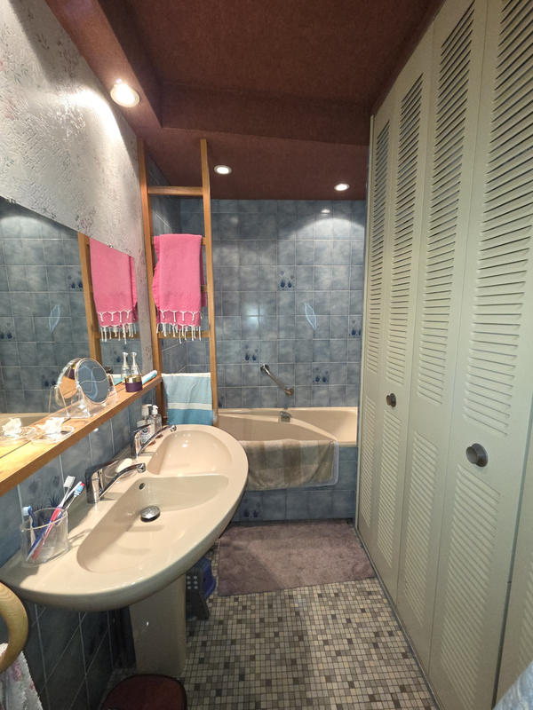 Maison - 85 m² - 5 pièces