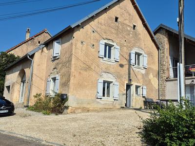 Demeure - 260 m² - 6 pièces