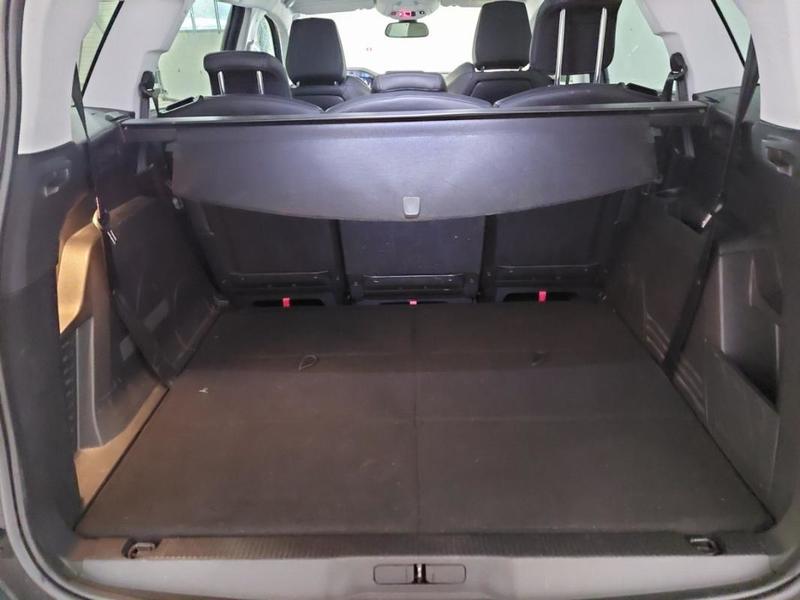 Peugeot 5008 BlueHDi 180 s&amp;amp;S Eat8 Allure Business