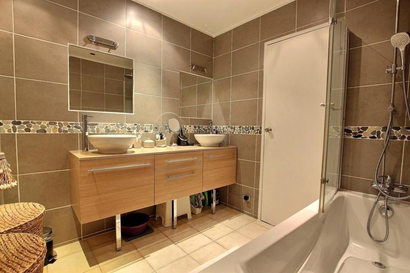 Appartement - 137 m² - 7 pièces