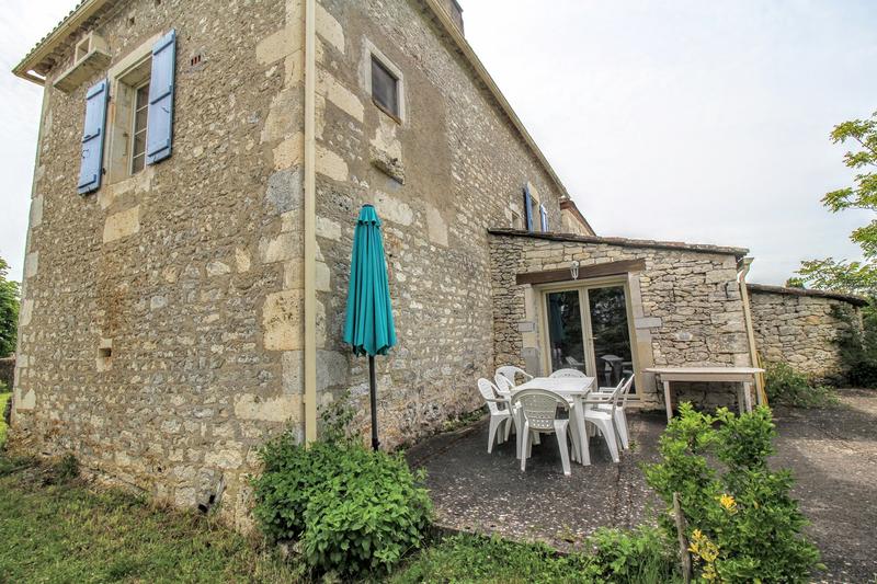 Maison - 295 m² - 10 pièces