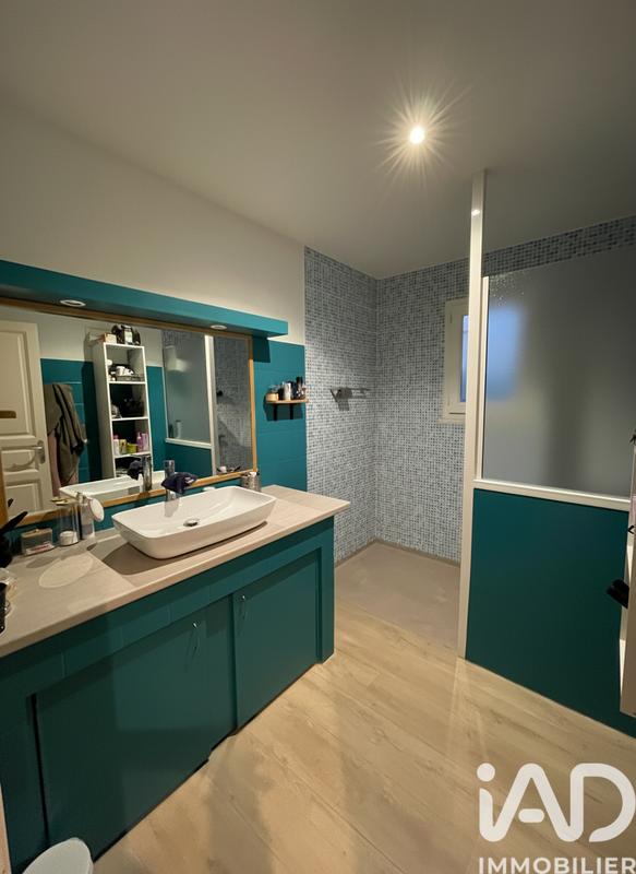 Maison - 136 m² - 4 pièces