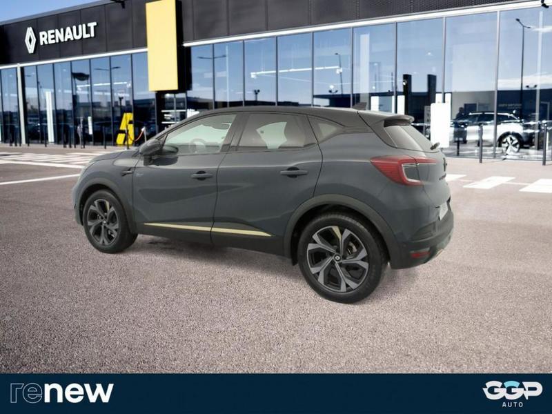 Renault Captur E-Tech full hybrid 145 Engineered