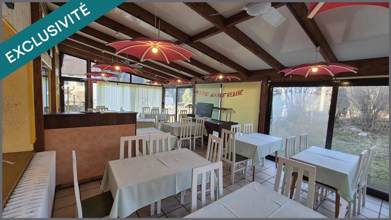 Local commercial - 633 m² - 18 pièces