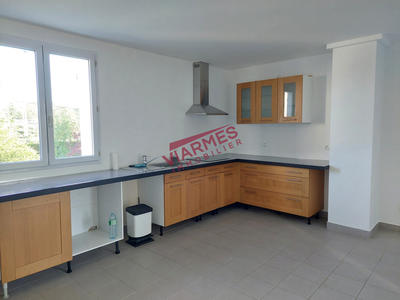 Maison ancienne - 215 m² - 8 pièces