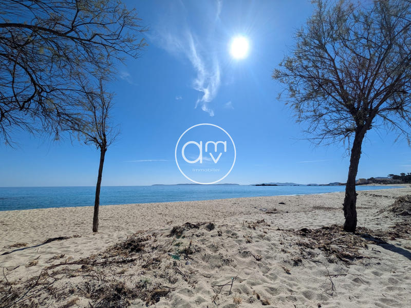 Appartement - 88 m² - 4 pièces