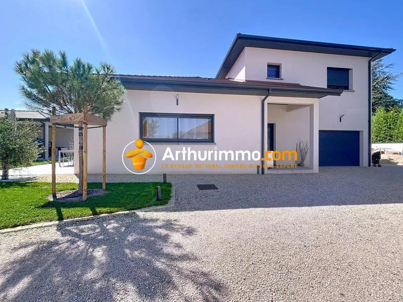 Maison - 125 m² - 5 pièces