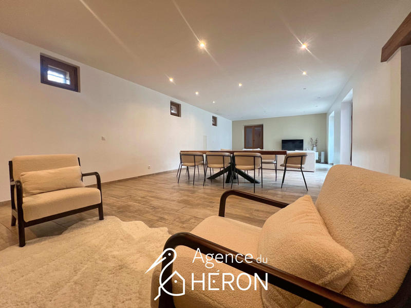 Maison - 164 m² - 5 pièces