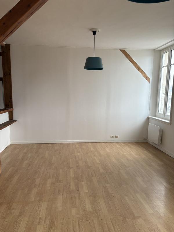 Appartement - 75 m² - 3 pièces