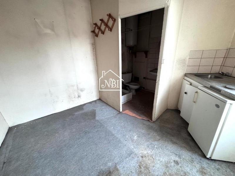 Local d'activité / Entrepôt - 36 m² - 3 pièces