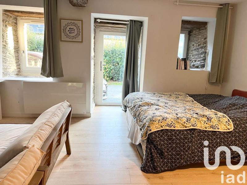 Maison - 200 m² - 6 pièces