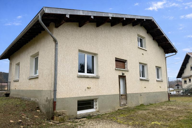 Maison - 141 m² - 7 pièces