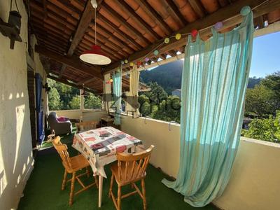 Maison - 166 m² - 10 pièces