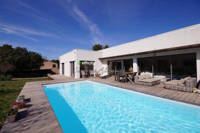 Maison - 155 m² - 6 pièces