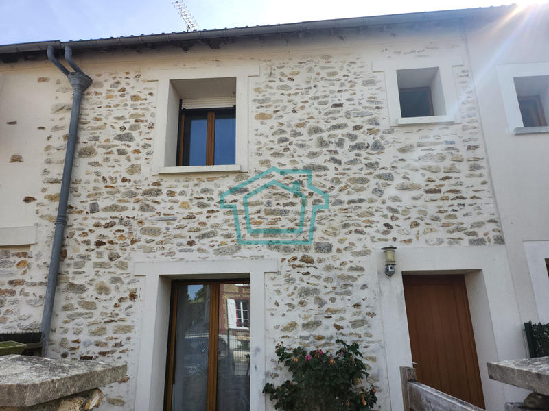 Maison - 74 m² - 5 pièces