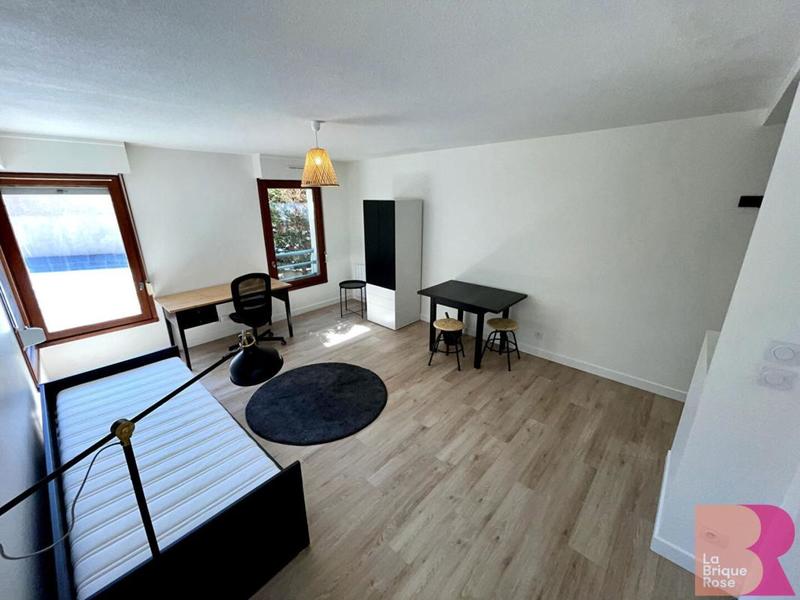 Studio - 28 m² - 1 pièce