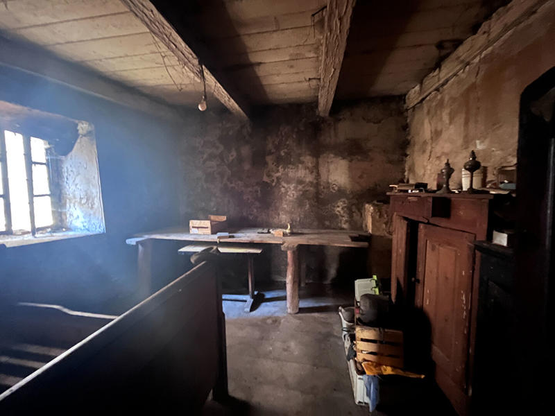 Maison - 370 m² - 6 pièces