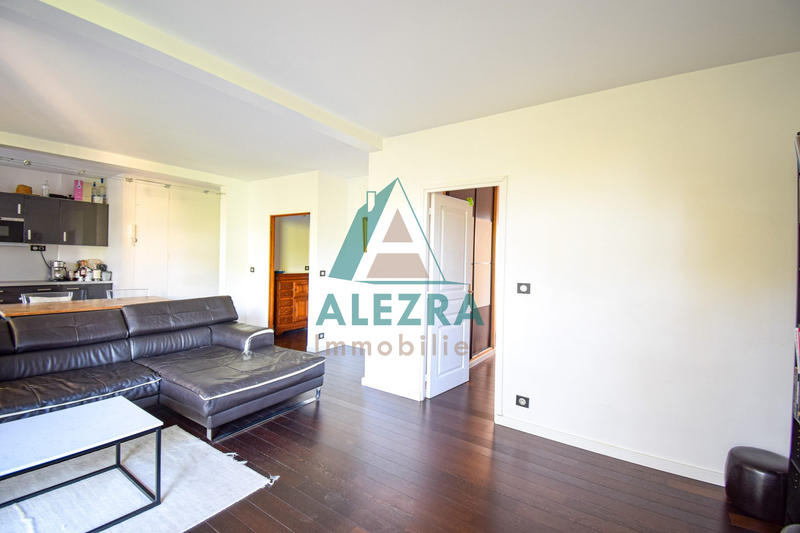 Appartement - 74 m² - 3 pièces