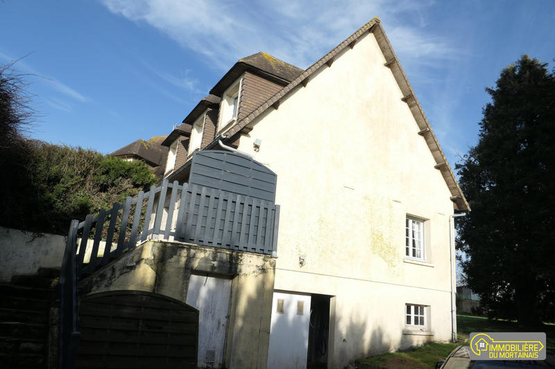 Maison - 171 m² - 7 pièces