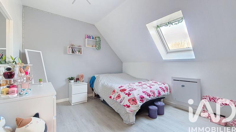 Maison - 122 m² - 8 pièces