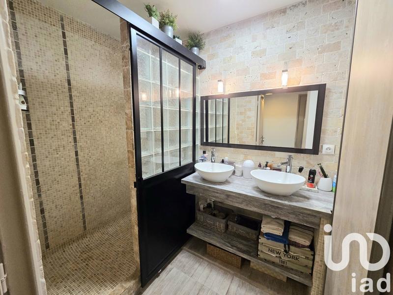 Appartement - 92 m² - 5 pièces