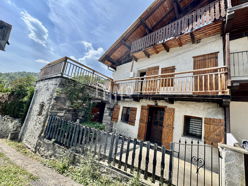 Maison - 128 m² - 6 pièces