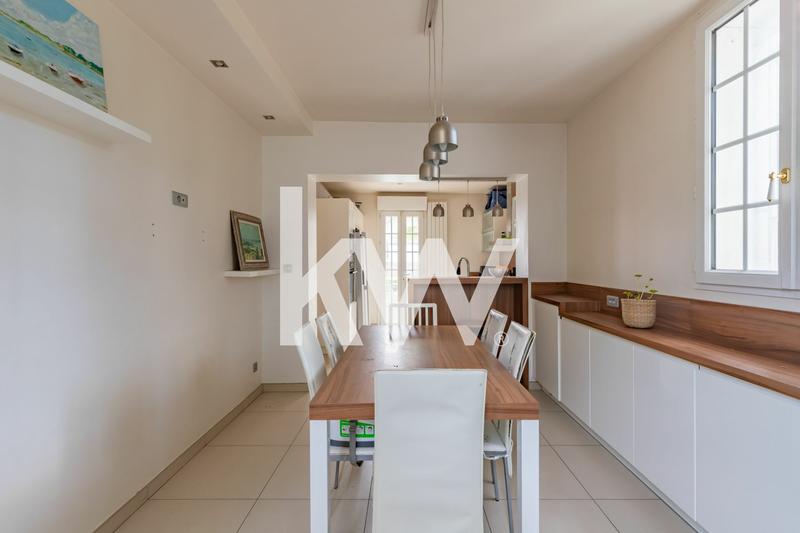 Maison - 143 m² - 6 pièces