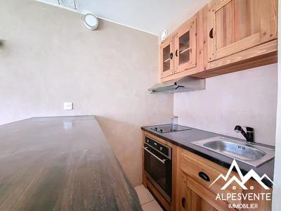 Studio - 18 m² - 1 pièce