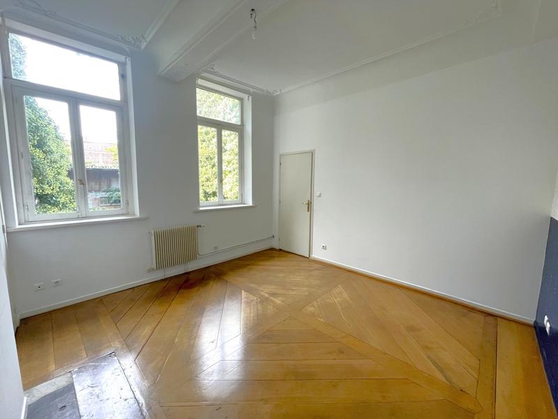 Appartement - 133 m² - 5 pièces