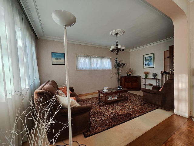 Maison - 145 m² - 6 pièces