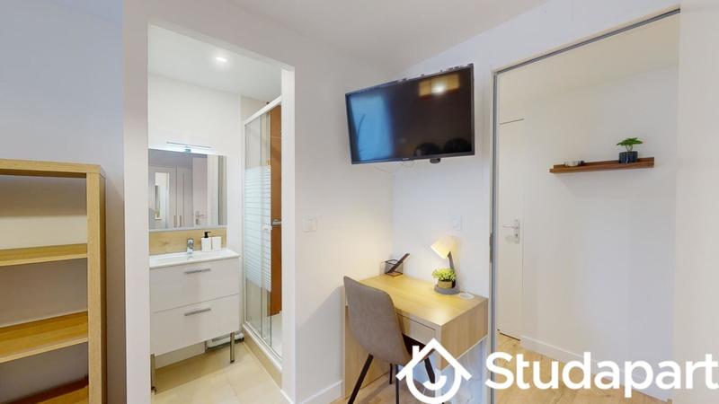 Chambre - 12 m² - 1 pièce