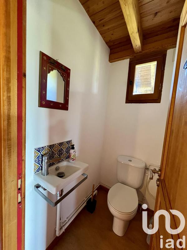 Maison - 215 m² - 7 pièces