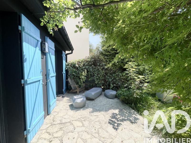 Maison - 95 m² - 5 pièces