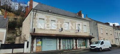 Local commercial - 300 m² - 10 pièces