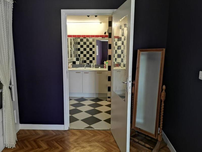 Propriété - 280 m² - 8 pièces