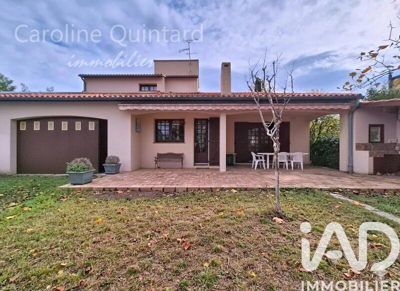 Maison - 195 m² - 6 pièces