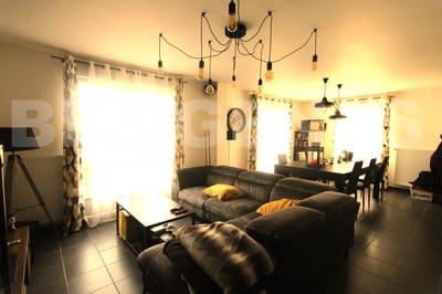 Pavillon - 88 m² - 5 pièces