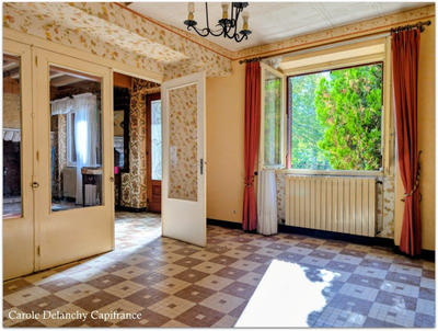 Maison - 160 m² - 9 pièces