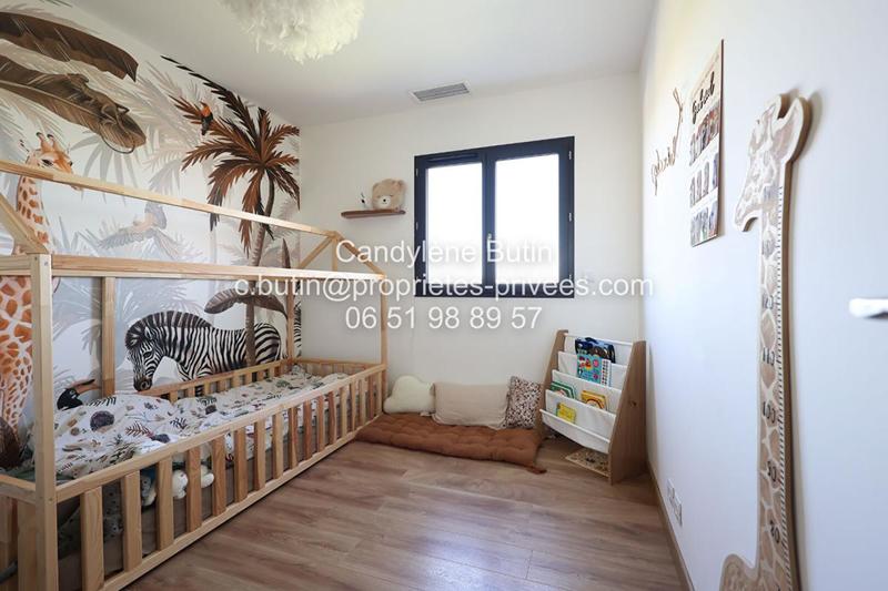 Villa - 104 m² - 4 pièces