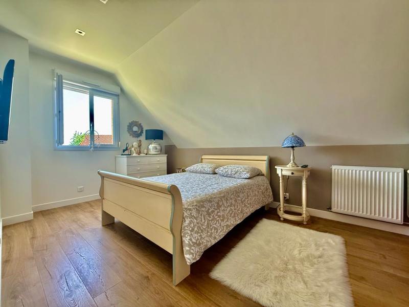 Maison - 189 m² - 7 pièces