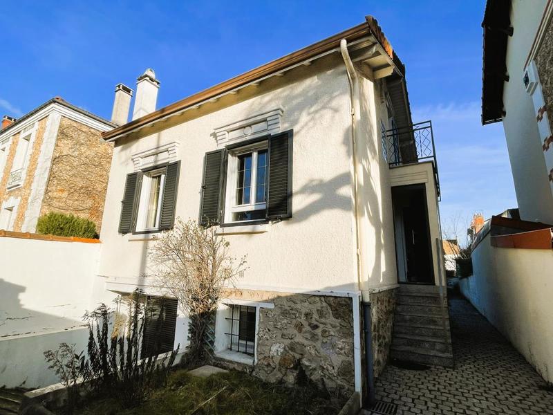 Maison - 122 m² - 4 pièces