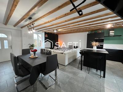 Maison - 88 m² - 4 pièces