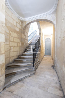 Appartement - 104 m² - 4 pièces