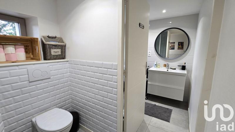 Maison - 244 m² - 8 pièces