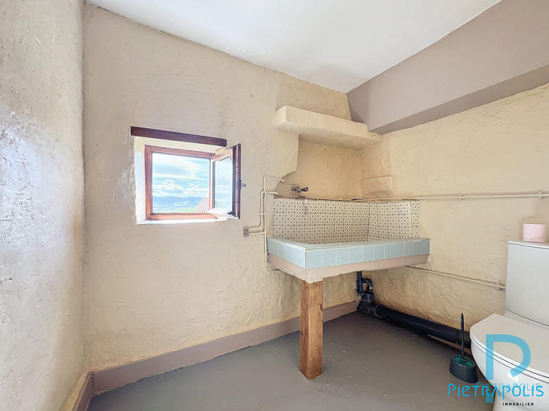 Maison ancienne - 120 m² - 4 pièces