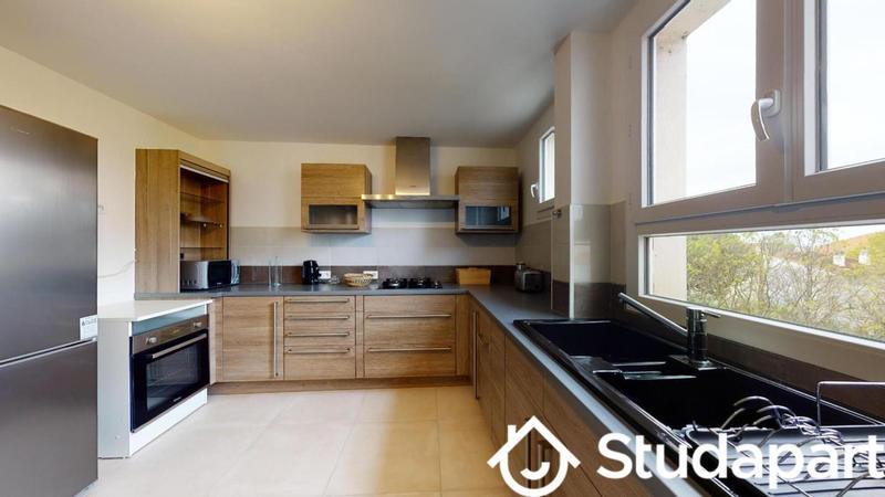 Chambre - 9 m² - 1 pièce