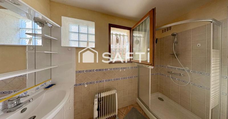 Maison - 97 m² - 5 pièces