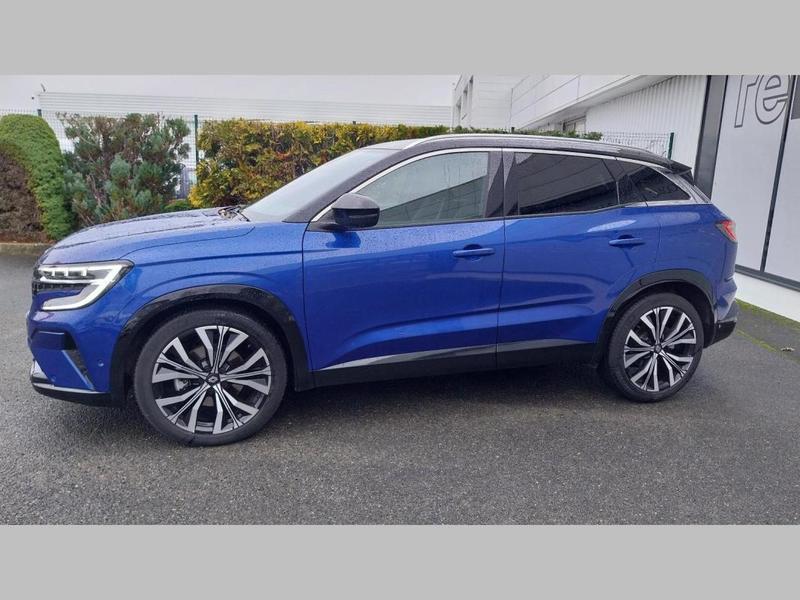 Renault Austral E-Tech hybrid 200 Iconic