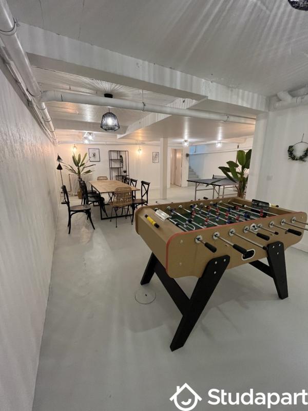 Chambre - 12 m² - 1 pièce